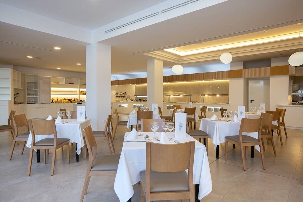 4_2e6cf405_z