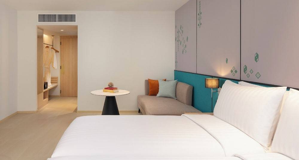 24_d06bfeee_z 24_d06bfeee_z