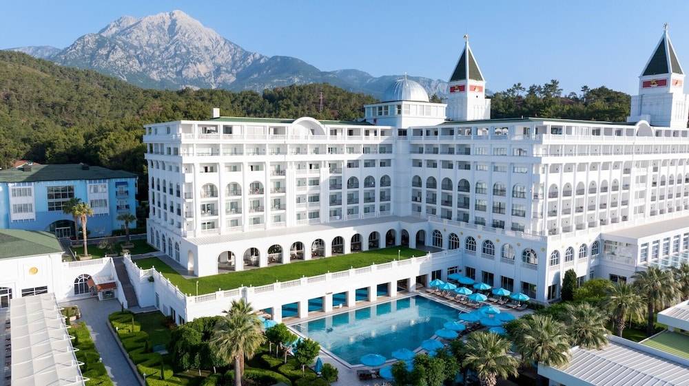 1_9bc99274_z