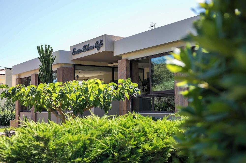 44_db834c29_z