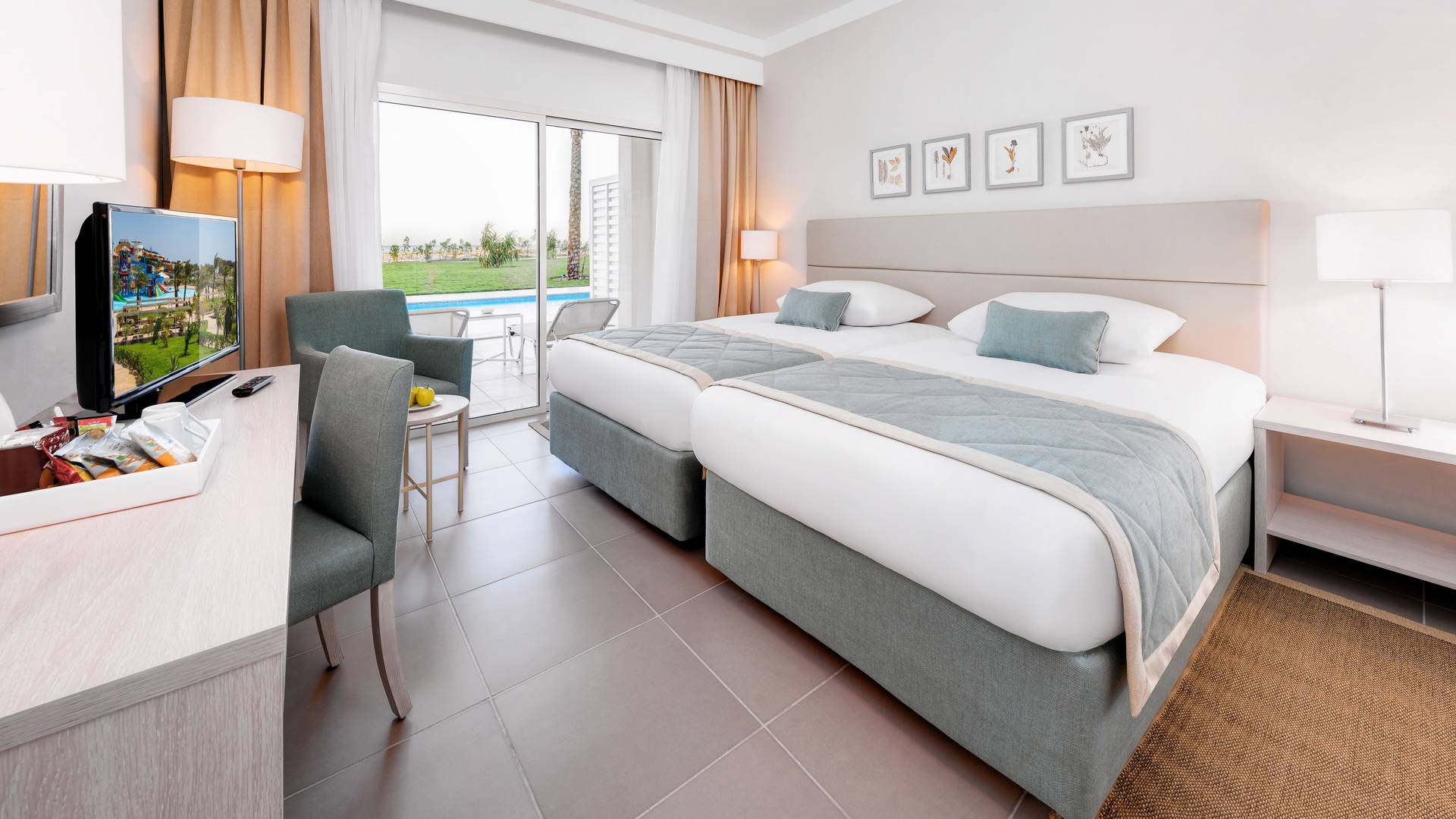 6_Family-Room