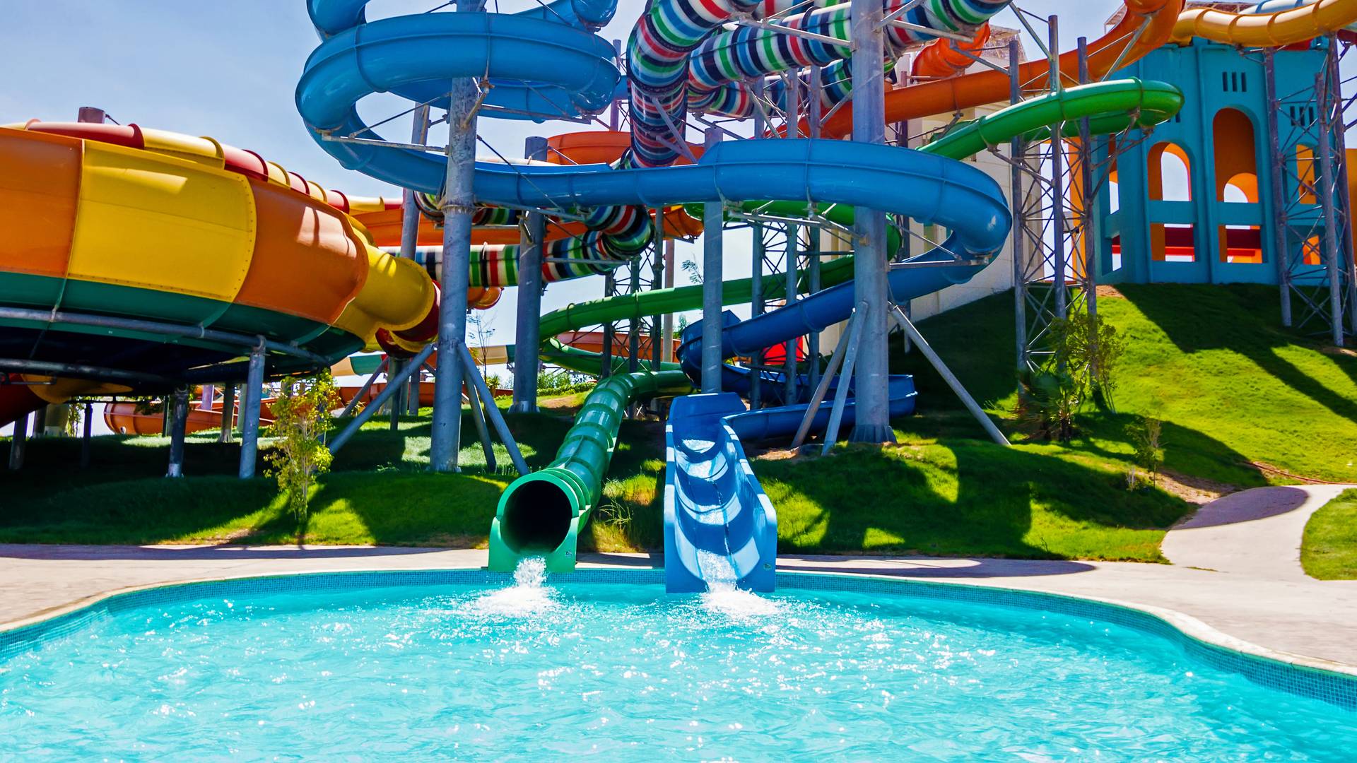 11_MakadiWaterWorld1 11_MakadiWaterWorld1