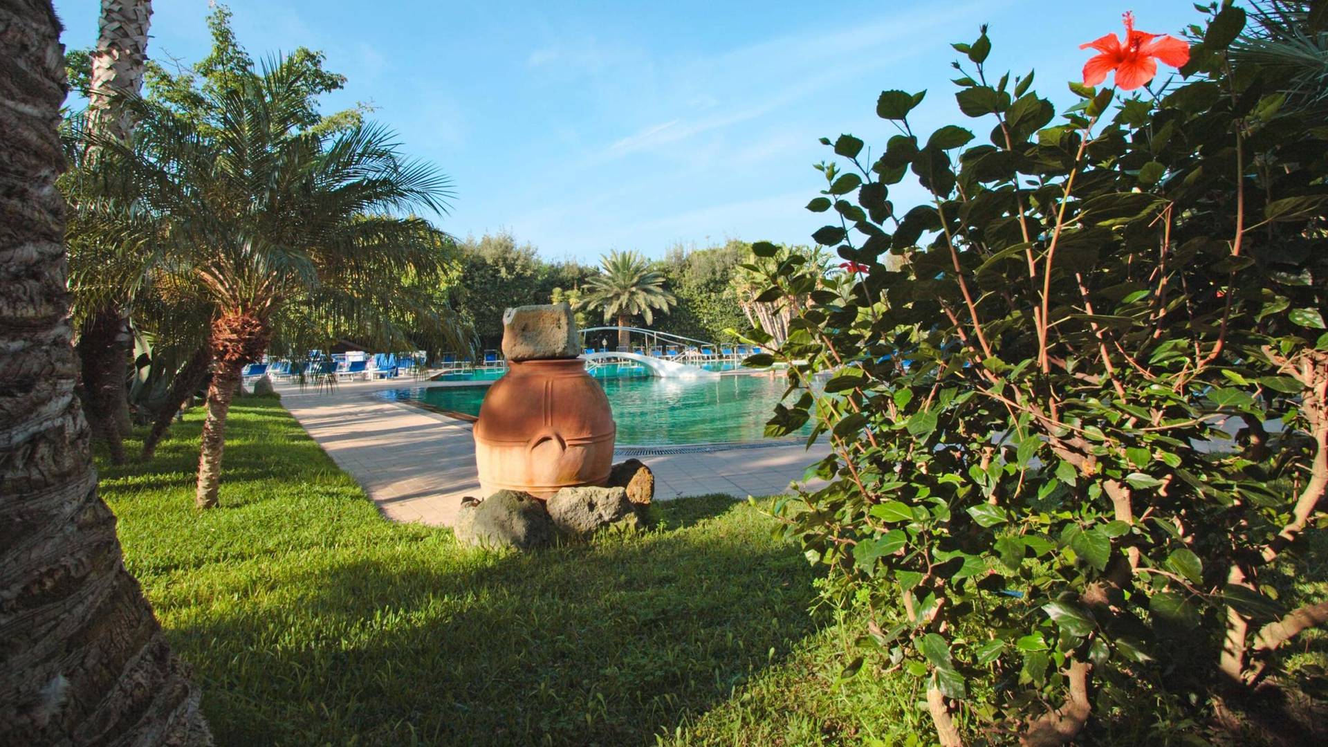 6_BIG-02-01-Hotel-Mediterraneo-PISCINE-16