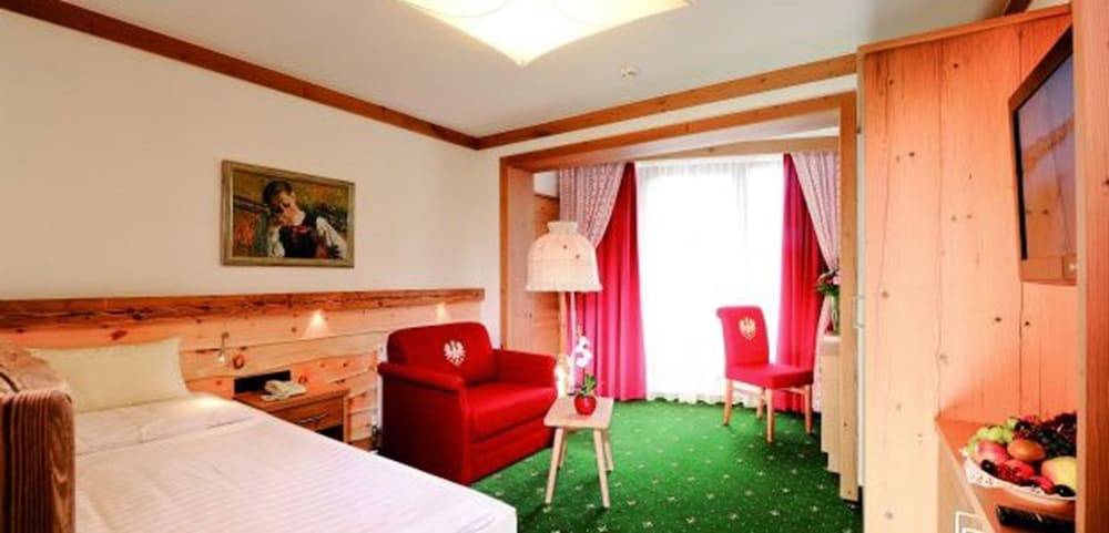 25_70bed55b_z 25_70bed55b_z