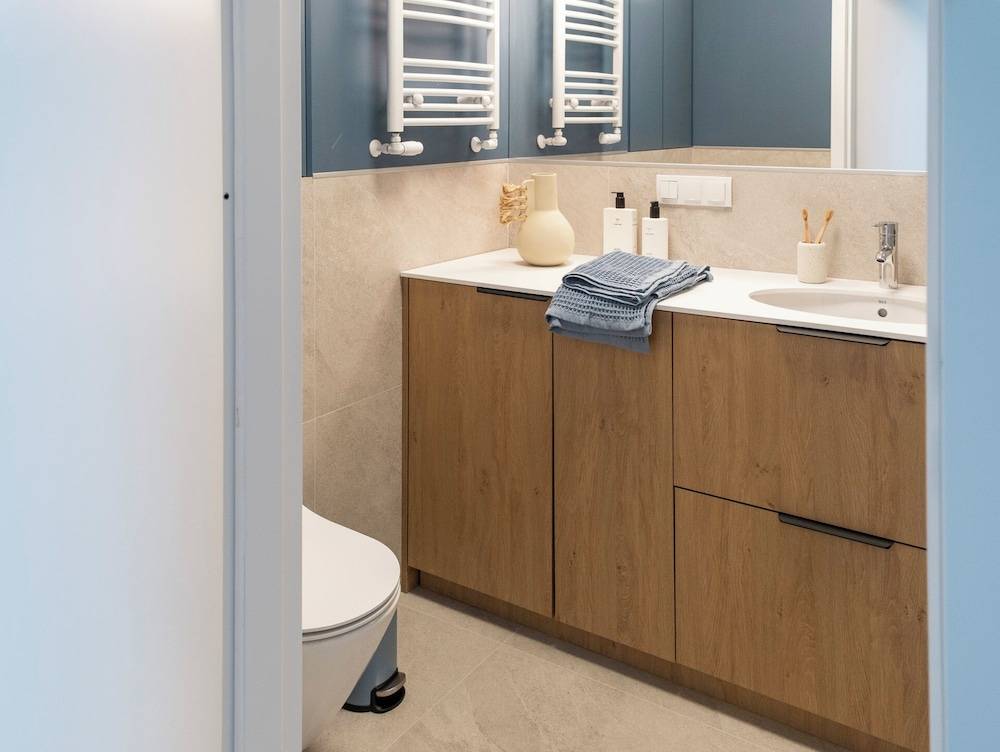 25_0ebcd048_z