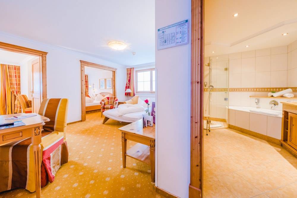9_106555a7_z 9_106555a7_z