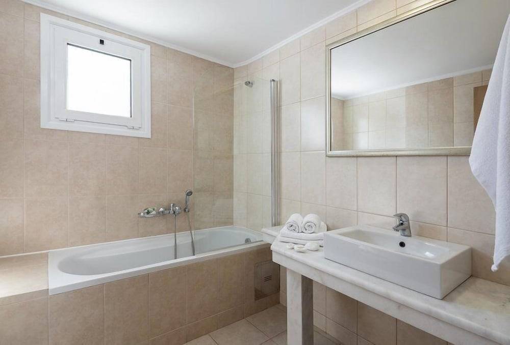 35_6f23efe0_z 35_6f23efe0_z