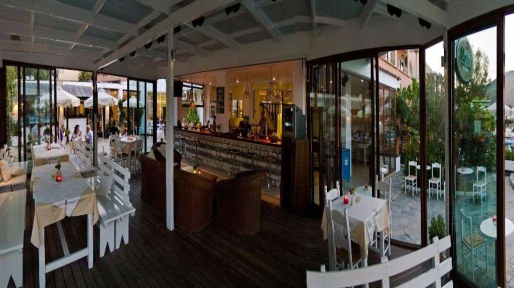 4_180821a_hb_ba_008