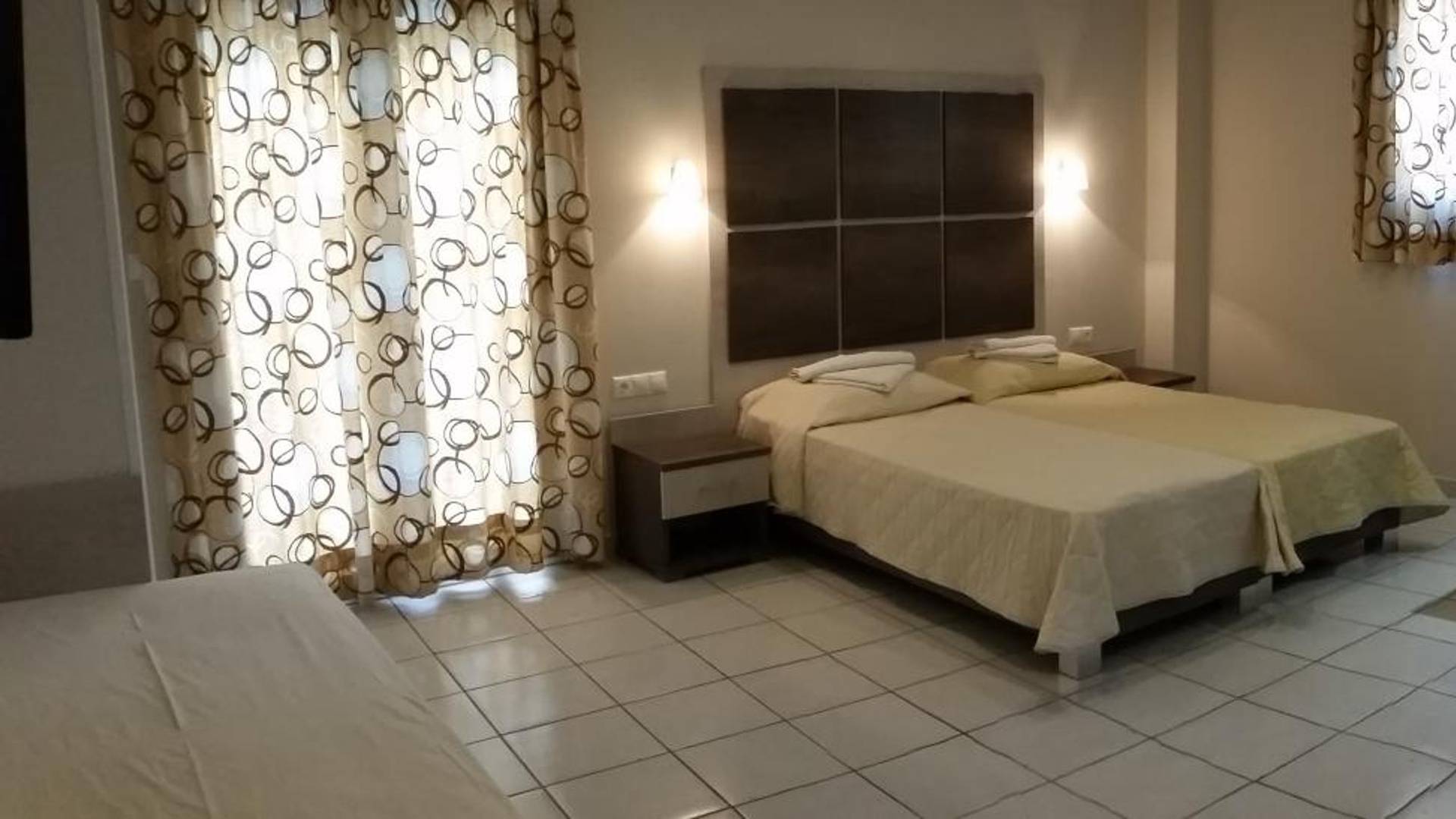 28_39590684 28_39590684