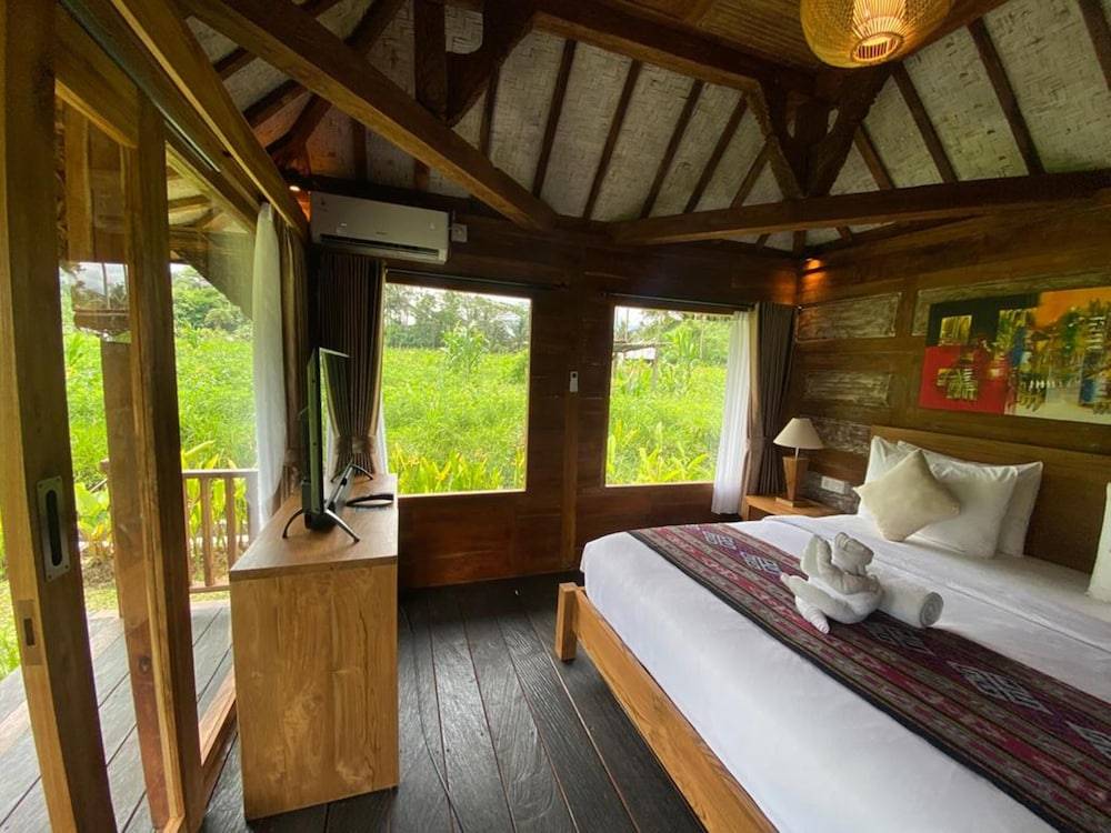 14_7040e341_z 14_7040e341_z