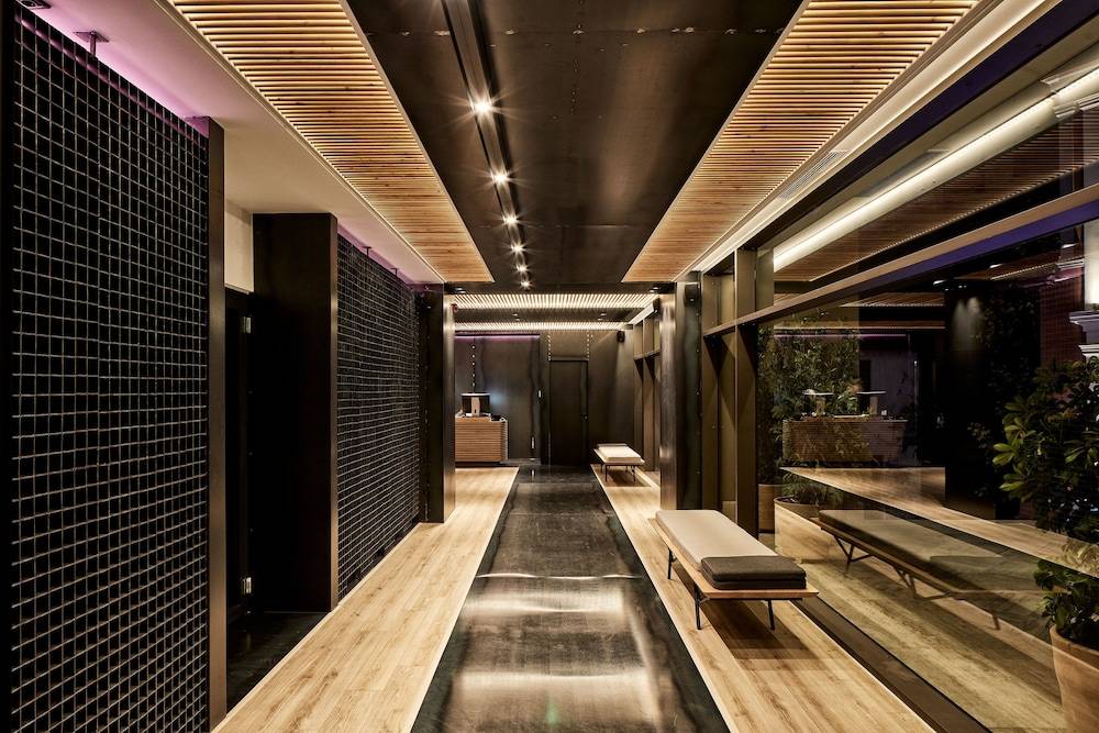3_db2bd887_z