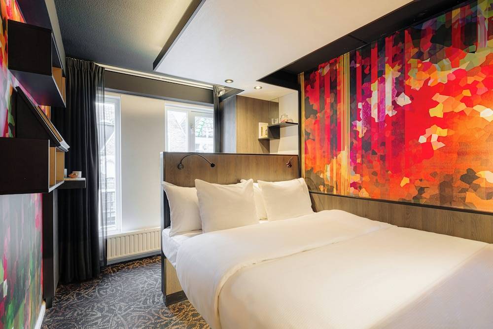 34_a90e6f8b_z 34_a90e6f8b_z