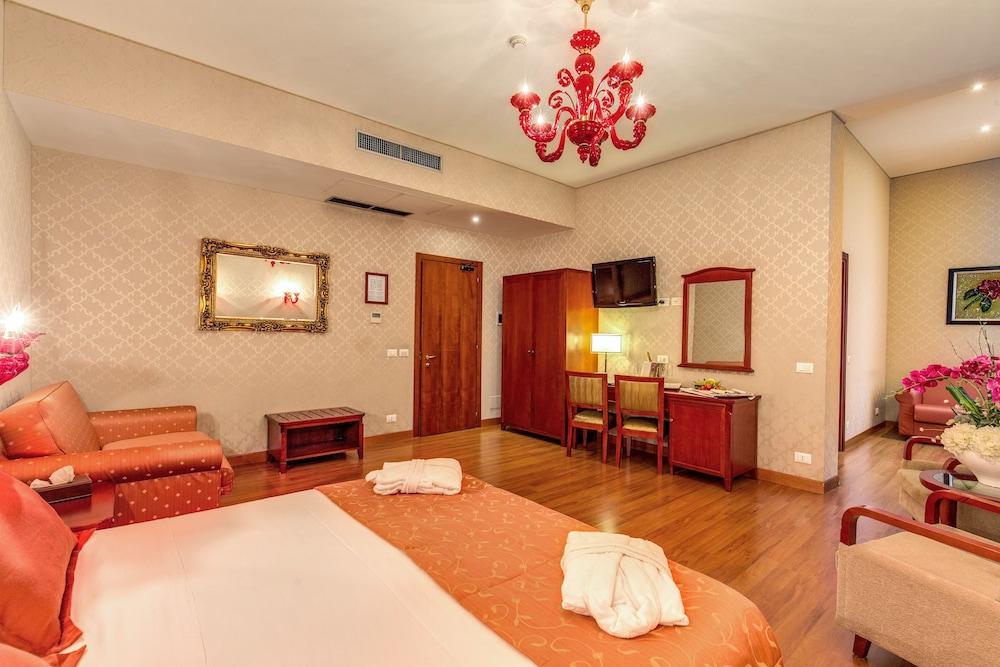 4_7dbd0b15_z