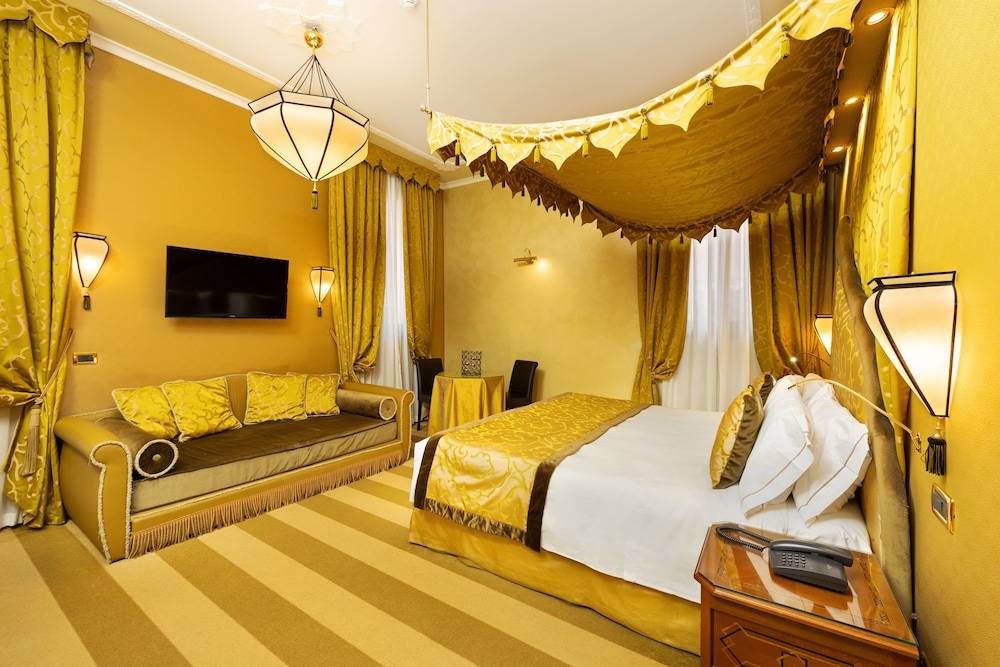 32_250a3f02_z
