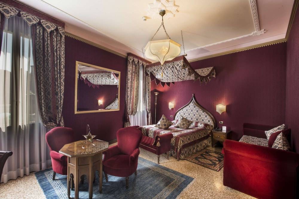 48_a0ce102e_z
