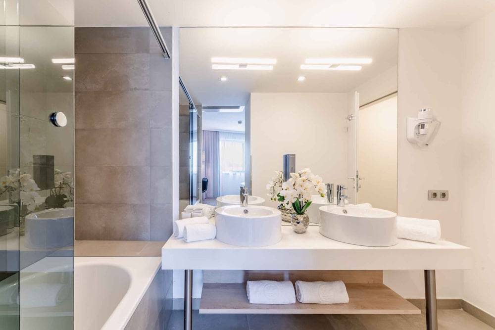 15_075129b0_z