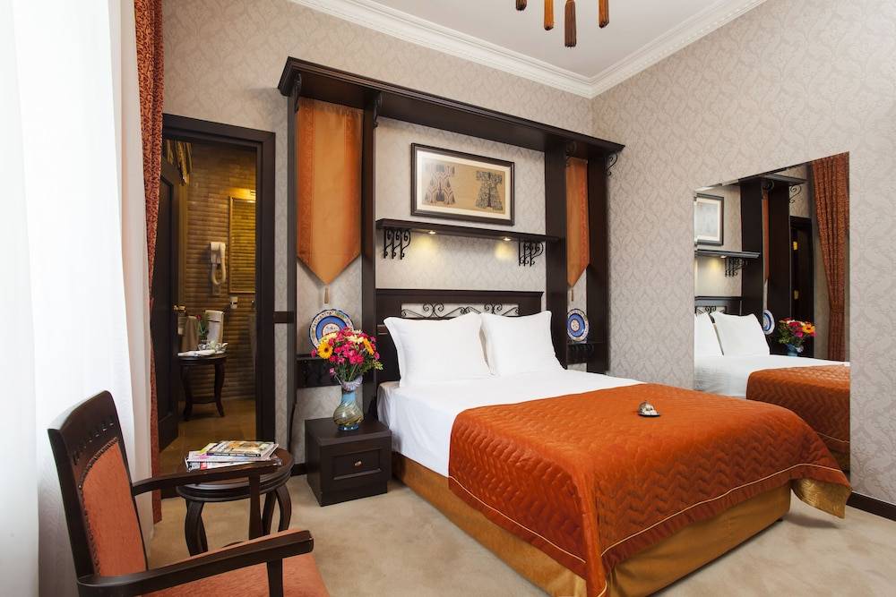 15_bb7cd119_z