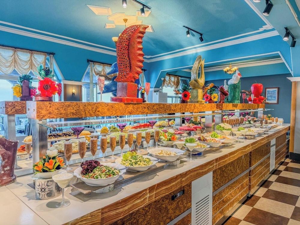 1_1c37ff28_z