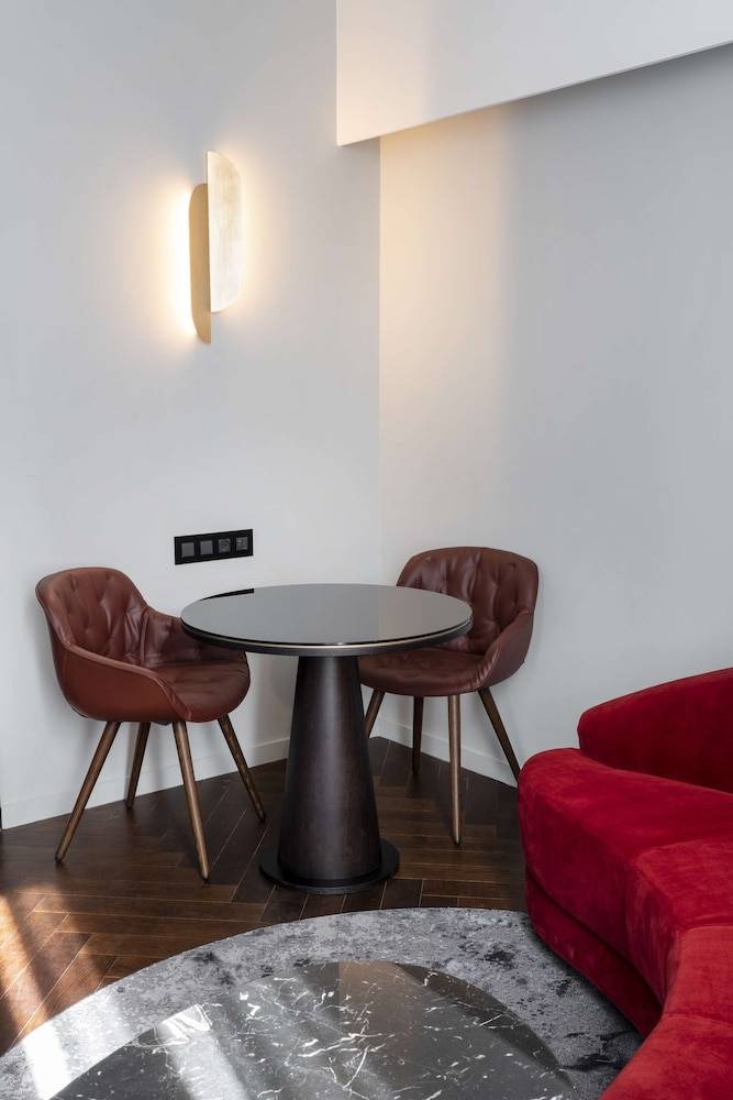 20_6bf55313_z