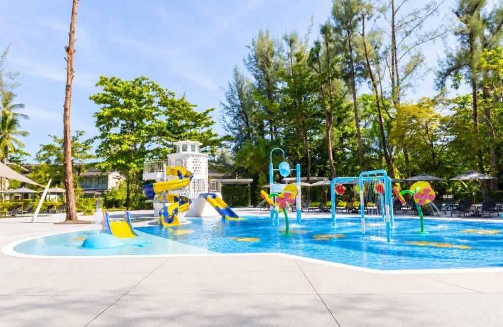 LINE_ALBUM_Kids_fun_pool_261001_1_d3a7d7c4