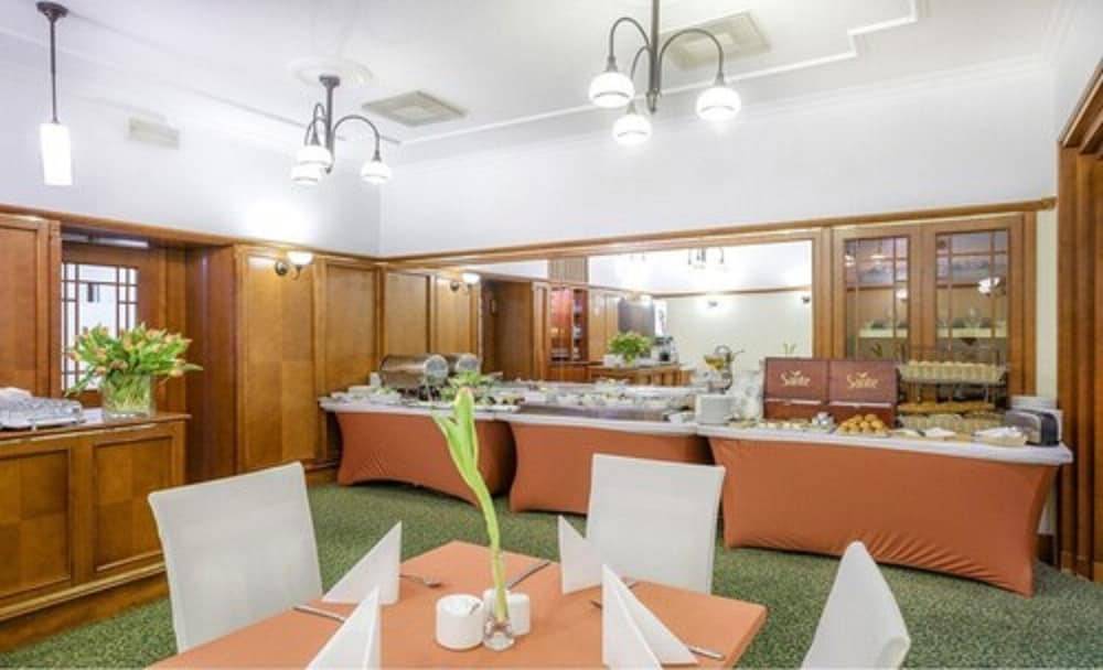 21_4a89654a_z 21_4a89654a_z
