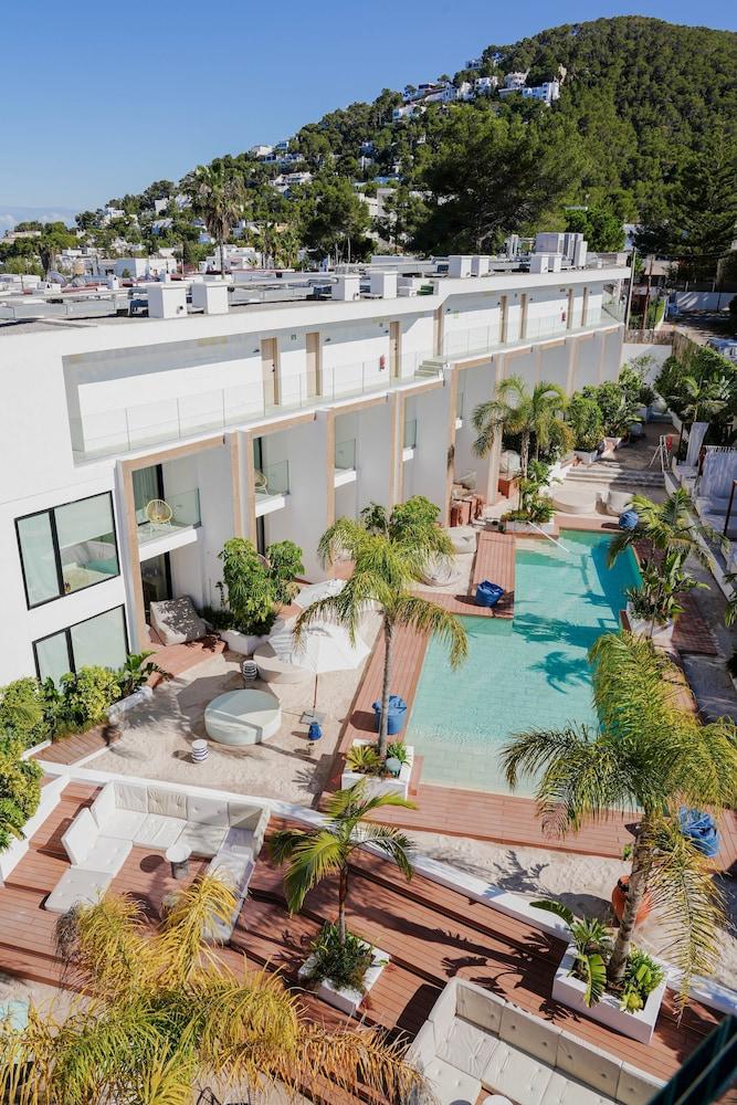 34_eced0abd_z 34_eced0abd_z
