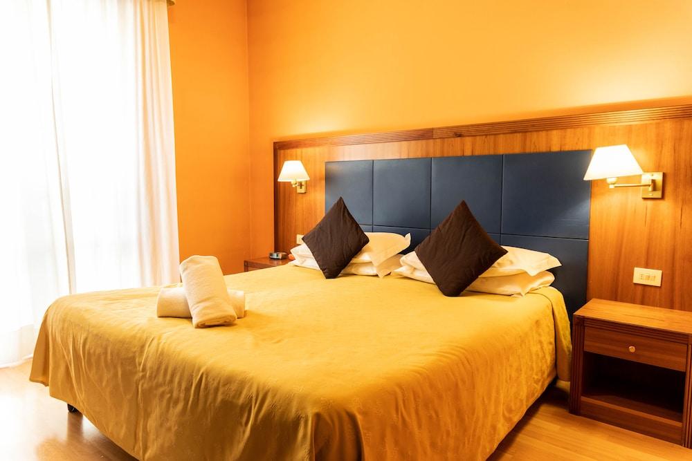24_d94eda98_z 24_d94eda98_z