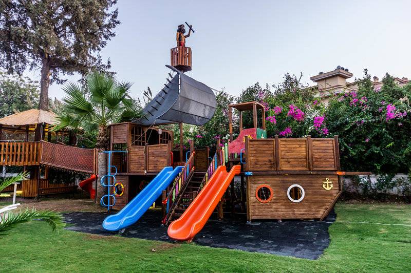 GREEN NATURE DIAMOND HOTEL