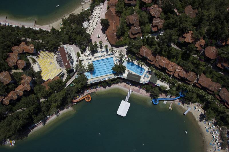 CLUB HOTEL LETOONIA