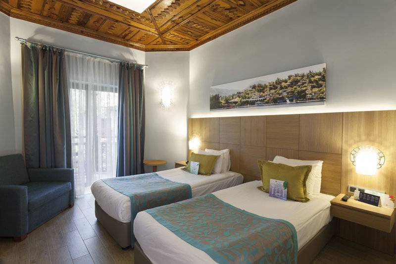 CLUB HOTEL LETOONIA