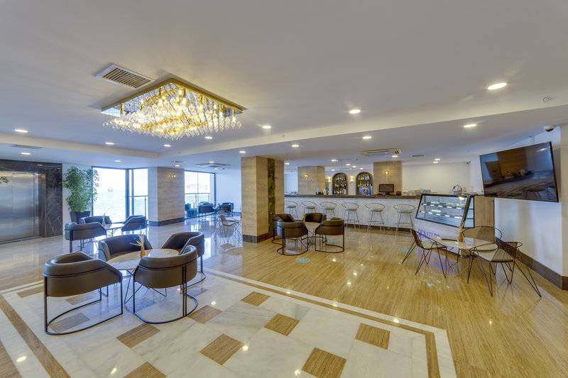 SIGNATURE BLUE RESORT