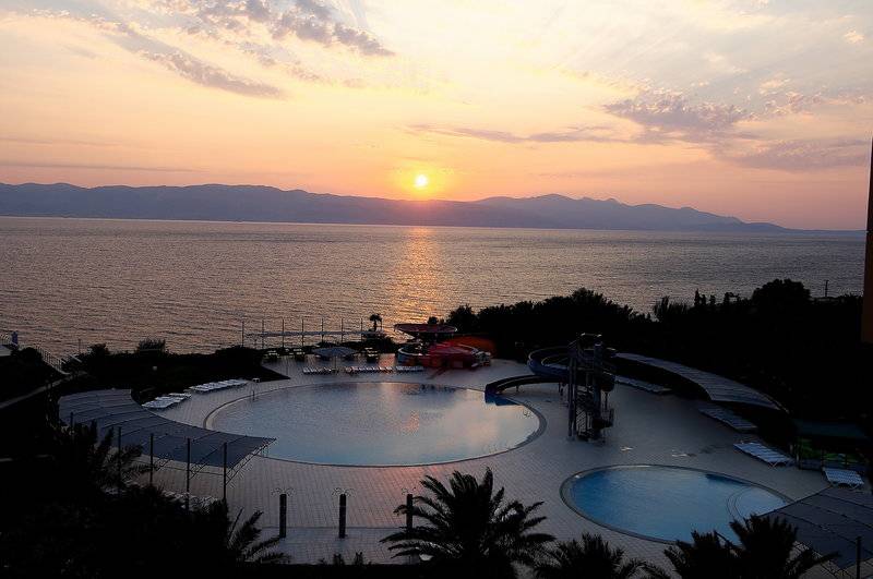 GRAND ONTUR HOTEL CESME