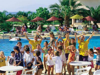 LE BLEU HOTEL & RESORT