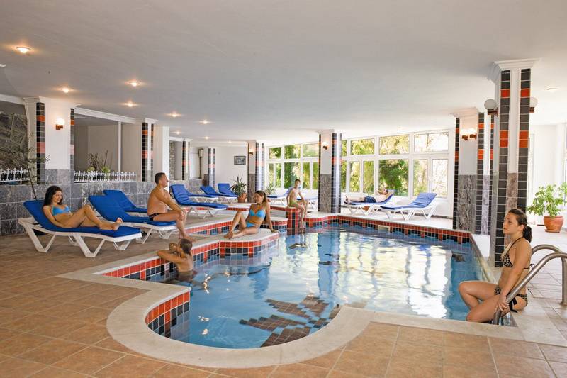 LADONIA HOTELS ADAKULE