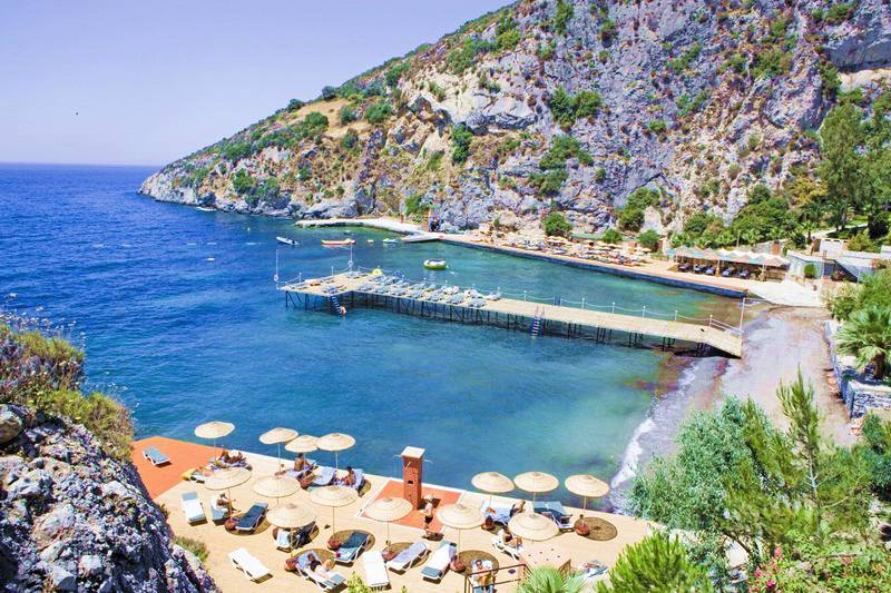 LADONIA HOTELS ADAKULE