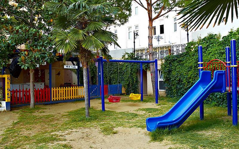 LADONIA HOTELS ADAKULE