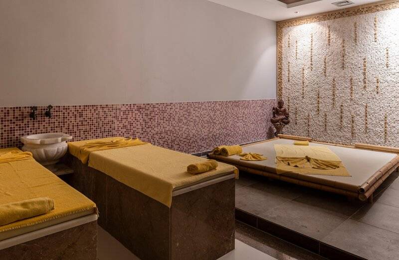 AQUA FANTASY HOTELS &  AQUAPARK