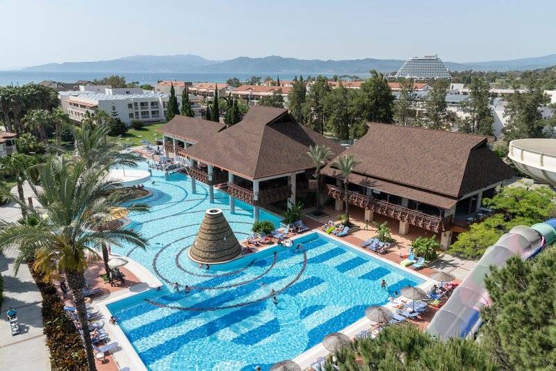 AQUA FANTASY HOTELS &  AQUAPARK