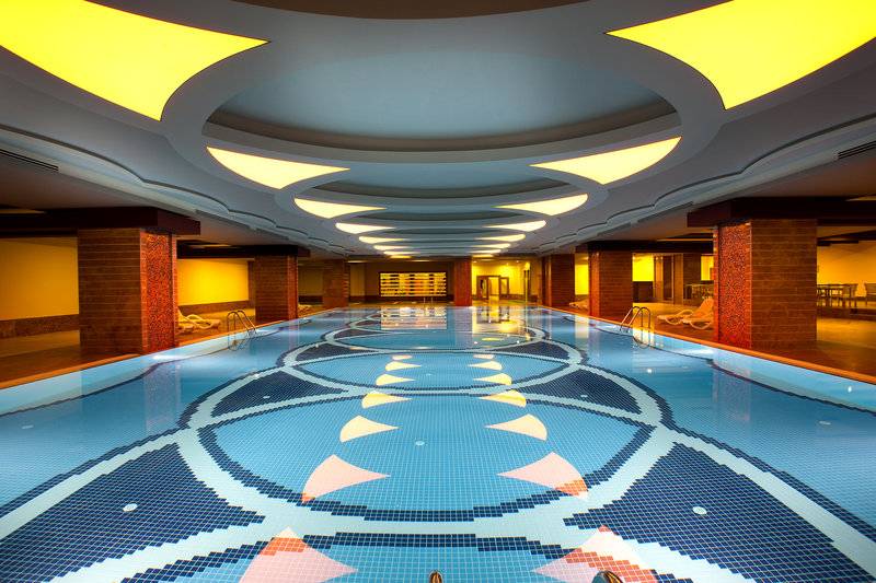 ROYAL HOLIDAY PALACE