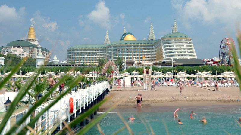 DELPHIN IMPERIAL HOTEL
