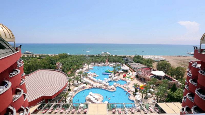 DELPHIN PALACE HOTEL