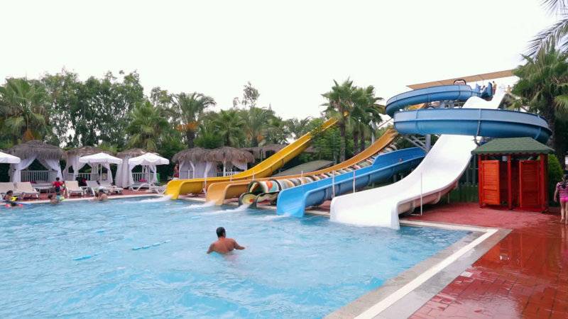 DELPHIN PALACE HOTEL