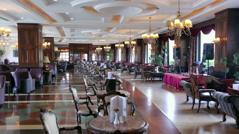 DELPHIN PALACE HOTEL