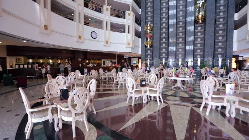 DELPHIN PALACE HOTEL