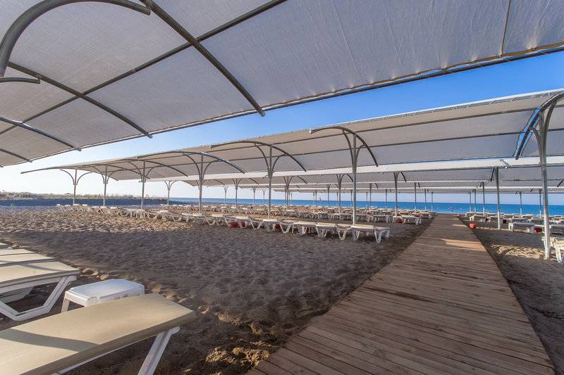 SENSITIVE PREMIUM RESORT