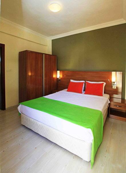 SUNLIGHT GARDEN OTEL
