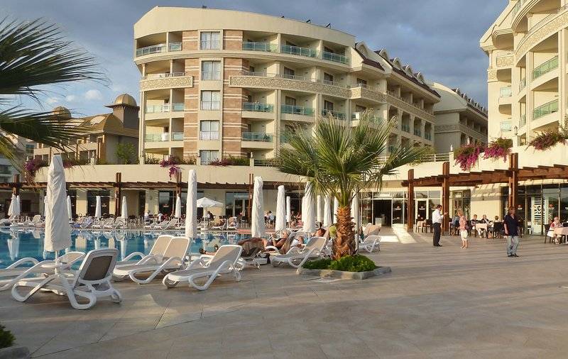 SEAMELIA BEACH RESORT