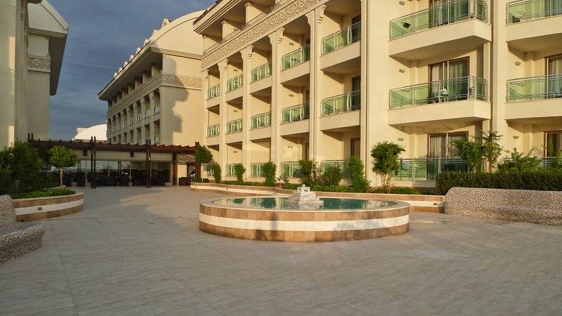 SEAMELIA BEACH RESORT