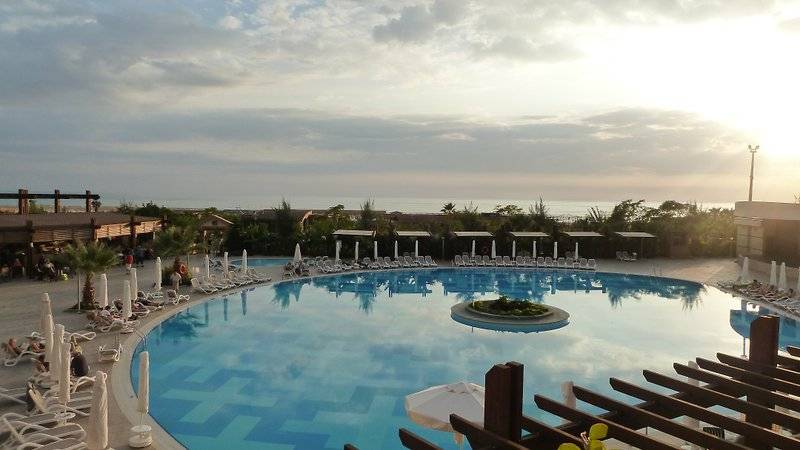 SEAMELIA BEACH RESORT