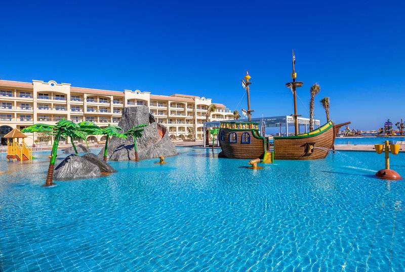PICKALBATROS WHITE BEACH RESORT